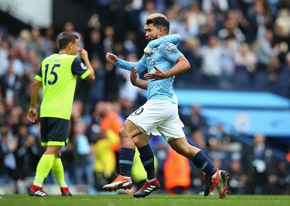 Manchester City v Huddersfield Town - Premier League