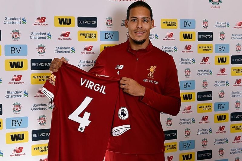 Van Djik joins Liverpool for a world record fee 