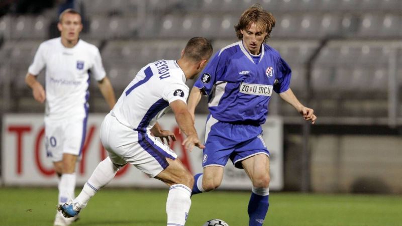 Luka Modric playing for Dinamo Zagreb