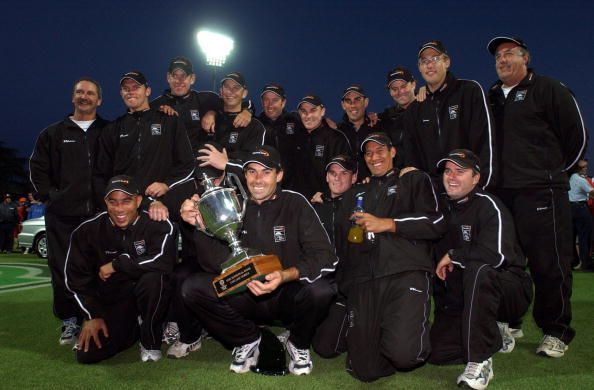 New Zealand Black Caps team with the ODI trophy af