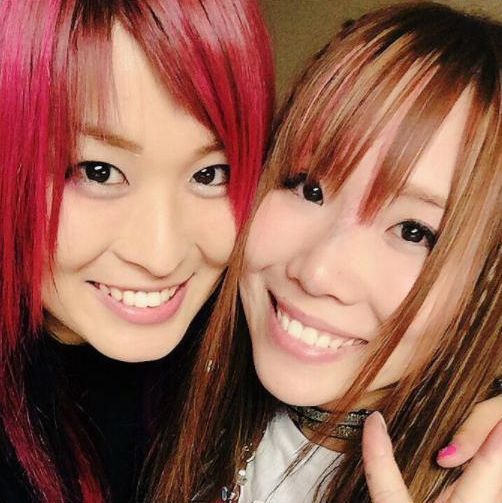 Kairi Sane and Io Shirai