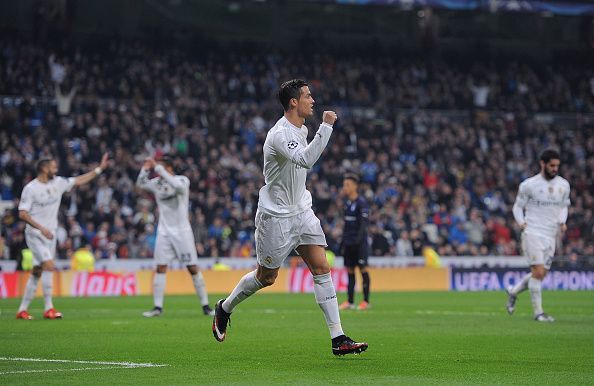 Real Madrid CF v Malmo FF - UEFA Champions League