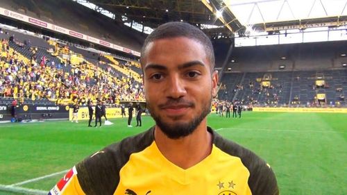 Borussia Dortmundâs Jeremy Toljan sends out greetings to fans in India. (Â© CPD Football / arunfoot)