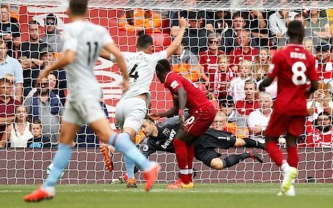 Sadio Mane scoring Liverpool's controversial third goal -ÃÂ Sadio Mane scoring Liverpool's controversial third goal ÃÂ 