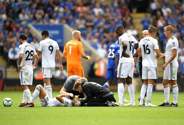 Leicester City v Wolverhampton Wanderers - Premier League