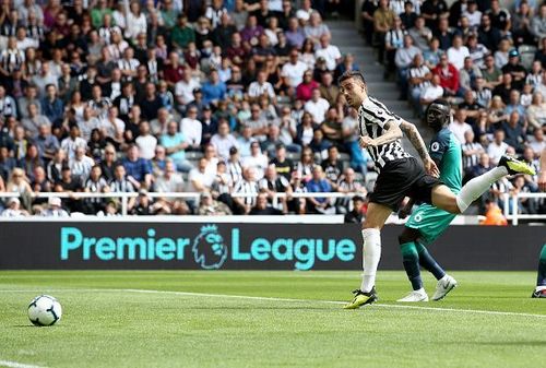 Newcastle United v Tottenham Hotspur - Premier League