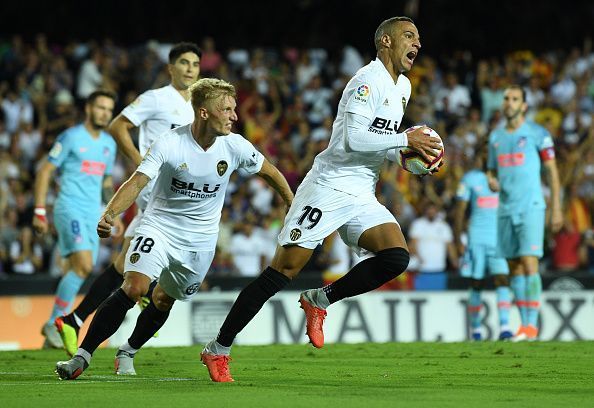 Valencia CF v  Club Atletico de Madrid - La Liga