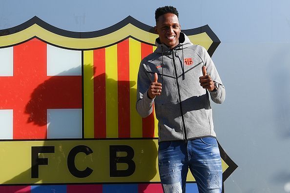 New Barcelona Signing Yerry Mina Unveiled