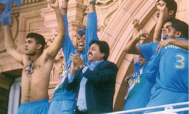 Sourav Ganguly with the famous bare act at the Lord&#039;s balcony in 2002 (Photo: AFP)
