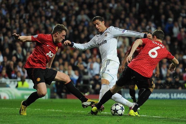 Real Madrid v Manchester United - UEFA Champions League Round of 16