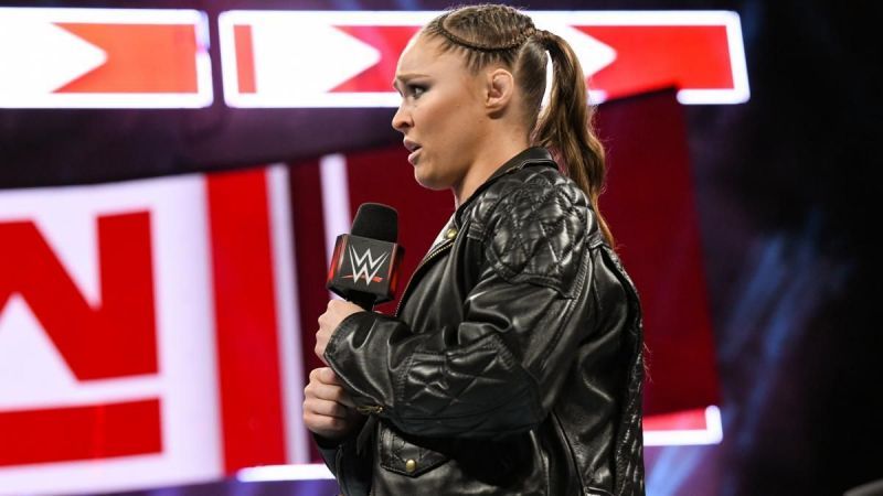Ronda Rousey paid tribute to Jim Neidhart to begin the show