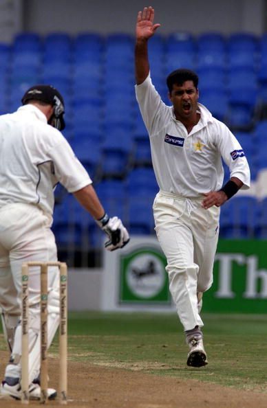 Pakistan&#039;s Waqar Younis runs down the wicket as he