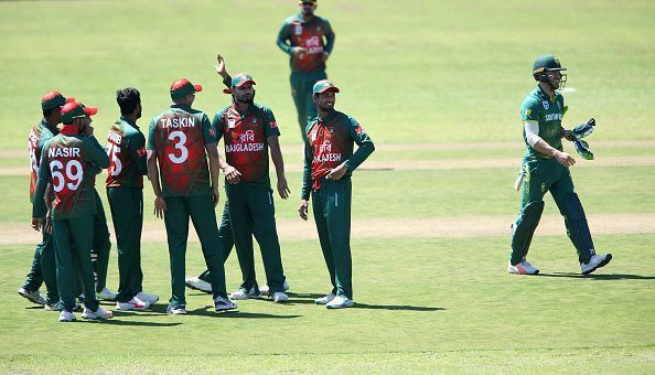 2nd Momentum ODI: South Africa v Bangladesh