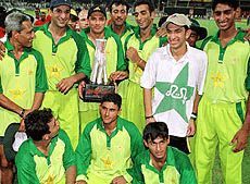 With 2 tri-series victories in Sharjah, one in India and runners up at the World Cup, Pakistan was the best ODI team in 1999.