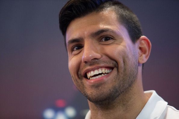 Rio Ferdinand &amp; Sergio Aguero Visit Singapore