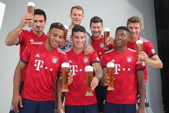 FC Bayern Muenchen And Paulaner Photo Session