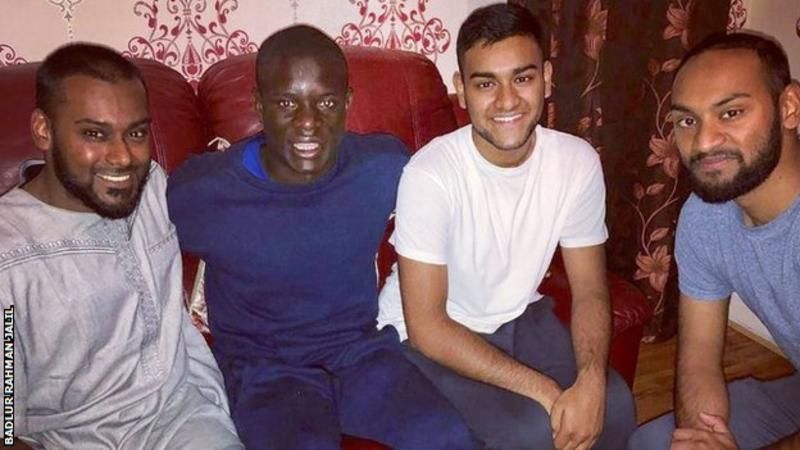 Kante at a fan&#039;s house in London