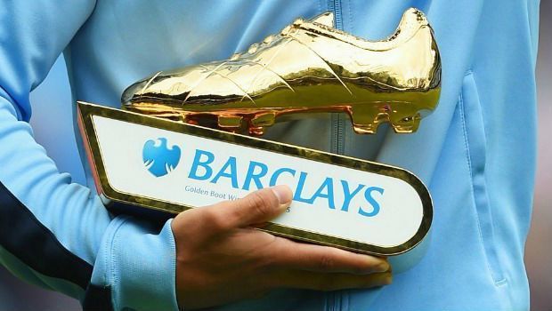 The Golden Boot is won by the player that scores the most goals in a Premier League season.
