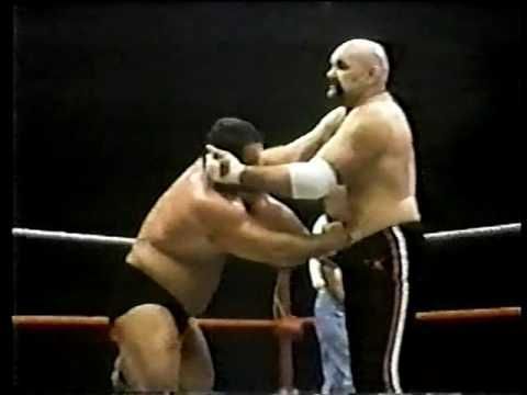 Ivan Putski, left, takes on Ox Baker