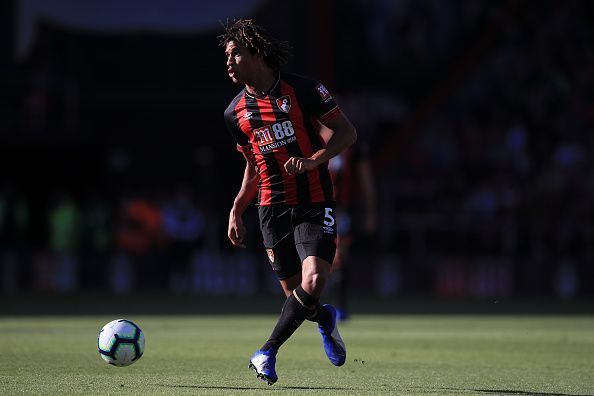 Nathan Ak&Atilde;&copy; looked solid against Fulham