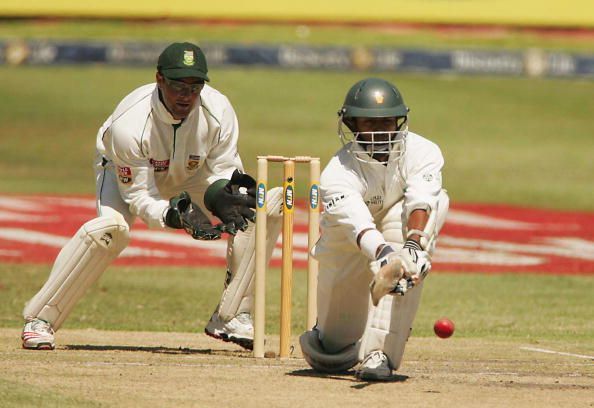 South Africa v Zimbabwe - First Test, Day Two