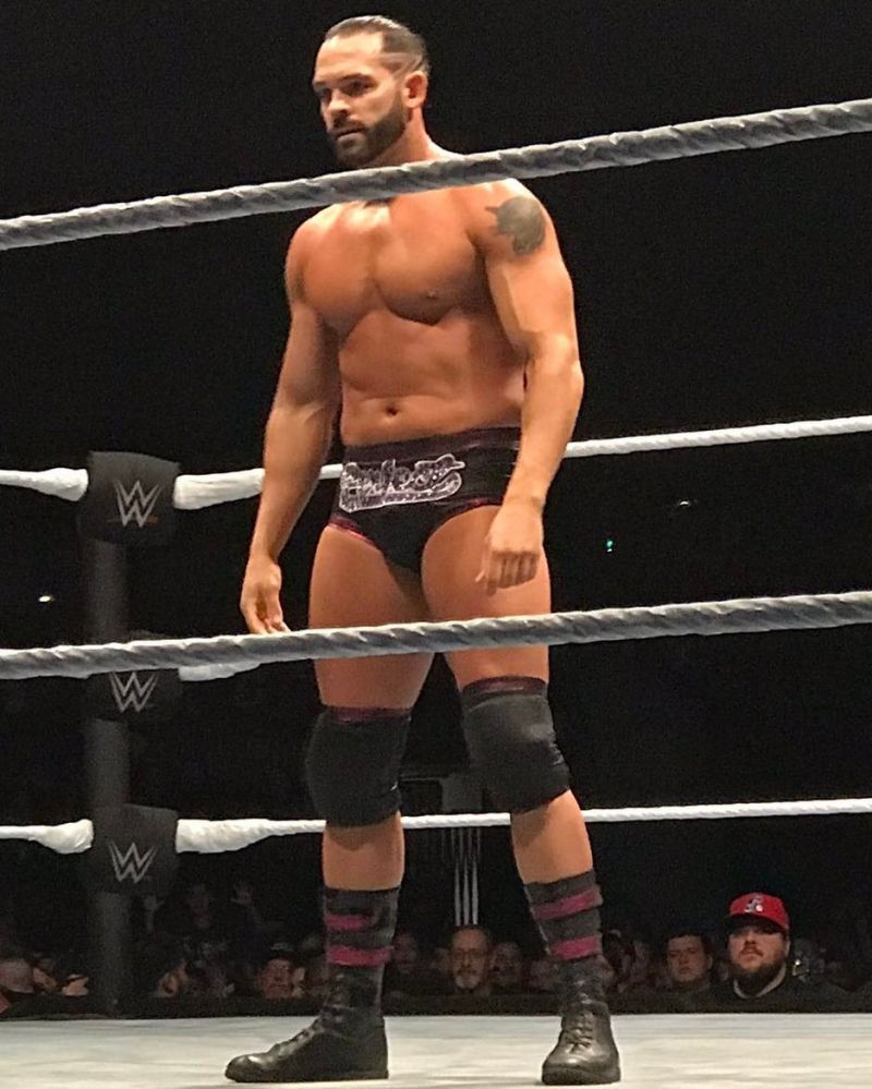 Perfect 10 Tye Dillinger