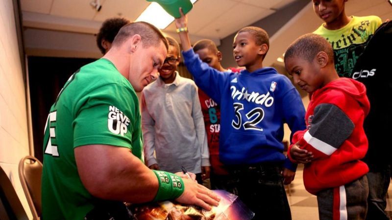 Cena with kids. Lets go Cena!