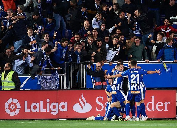 Deportivo Alaves v Real Madrid CF - La Liga