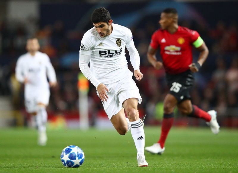 Guedes&#039; intelligence could stand him in good stead as a striker