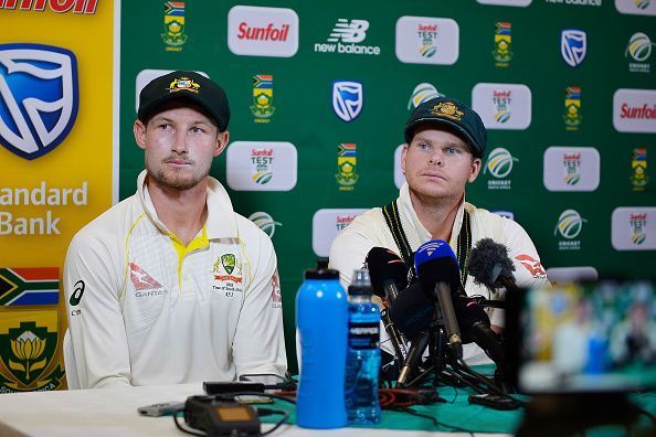 Smith and Bancroft at the 'sandpaper' press conference