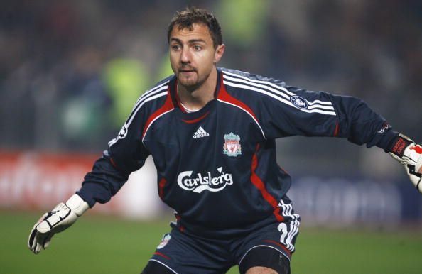 Jerzy Dudek in action against Galatasaray