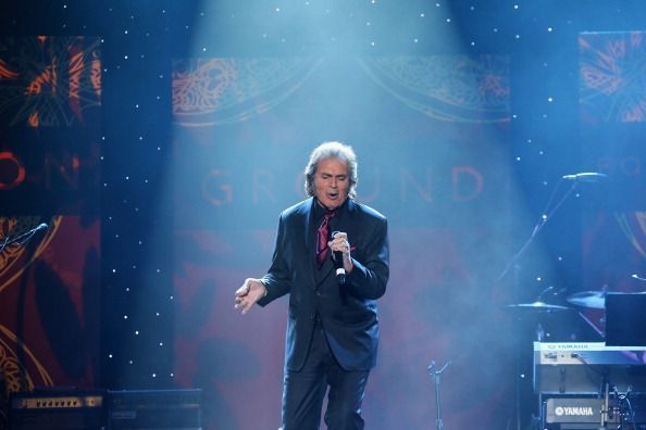 Engelbert Humperdinck live at the One World Concert at Syracuse University