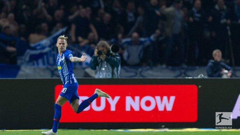 Duda reacts after scoring the winner against Bayern Munich. (Credit: Bundesliga)