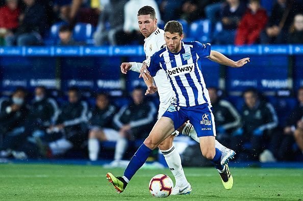 Deportivo Alaves v Real Madrid CF - La Liga