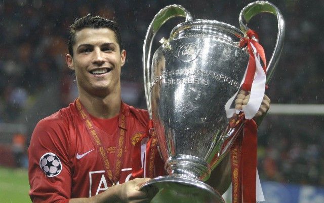 Cristiano Ronaldo lifts the 2008 European Cup