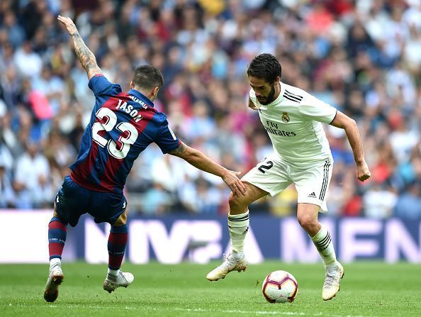 Real Madrid CF v Levante UD - La Liga