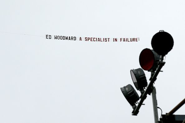 Manchester United fans make their point regarding Ed Woodward&#039;s capabilities