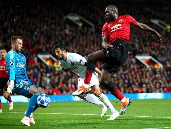 Manchester United v Valencia - UEFA Champions League Group H