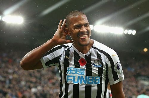 Newcastle United striker SalomÃ³n RondÃ³n