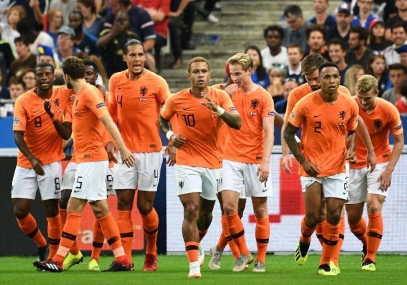The Netherlands destroyed Germany by a 3 goal margin