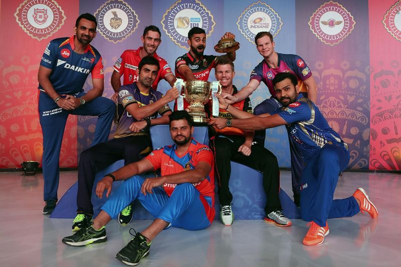 How much do the players earn in an IPL season per game?