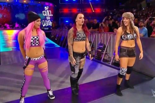 It wasn't a great night for the women on Raw