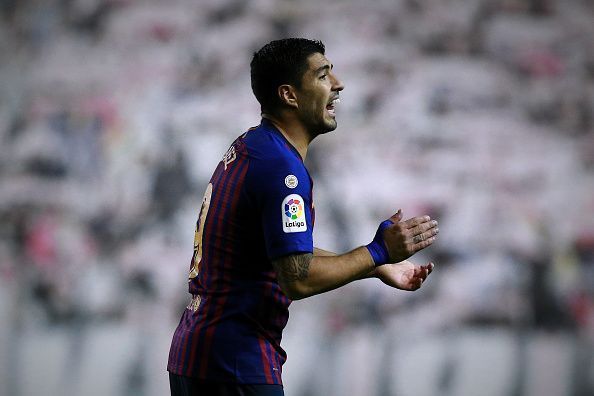 Luis Suarez&#039;s late goal rescued Barcelona.