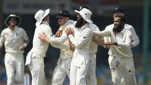 England celebrate with Jack Leach