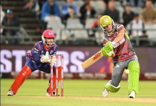 Spartans skipper De Villiers and Rossouw put on 46