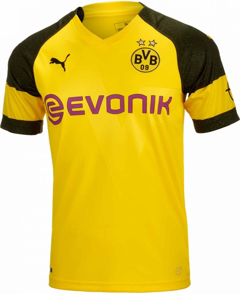 Dortmund&#039;s Home kit 18/19