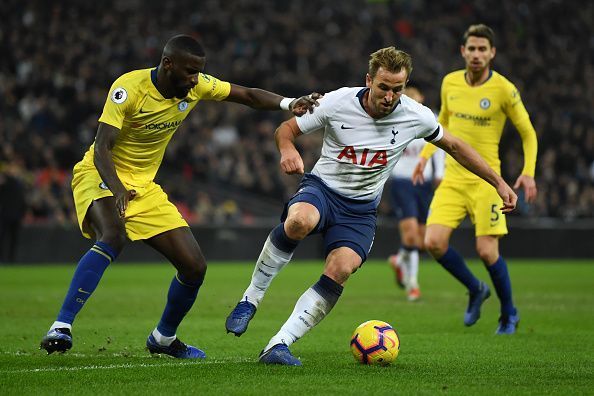Chelsea&#039;s defence looked extremely shaky under the pressure that Tottenham put on them