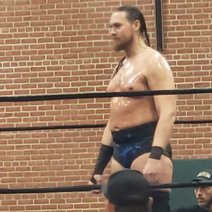 Big Cass doesn't seem to be in the best shape