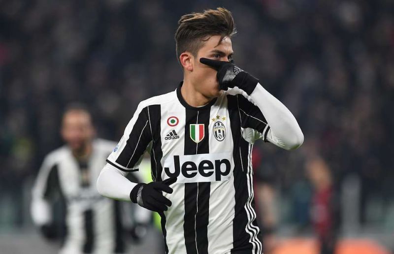 Dybala mask Celebration