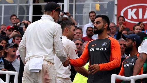 Virat Kohli shaking hands after losing the 2nd test at Perth